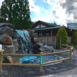 Bear Creek Adventures Mini Golf & Gem Mine