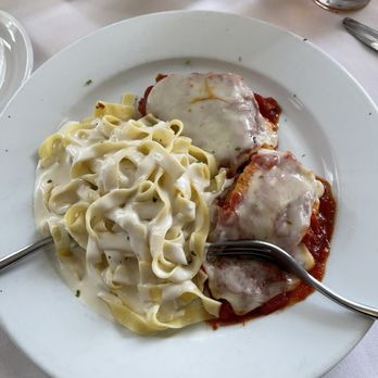 Lamberto’s Brandon House Bistro - Trio - Italian Near Me - Columbus, Texas