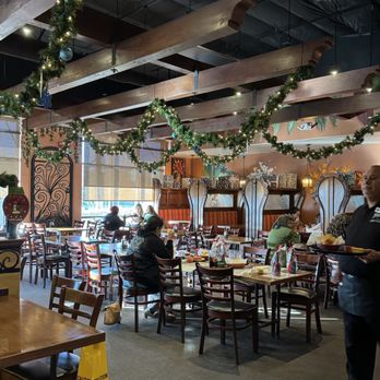 Yolanda's Mexican Cafe - Inside - Mexican Near Me - Oxnard, California