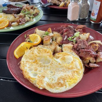 SB Sunshine Cafe - Breakfast & Brunch Near Me - Goleta, California SB Sunshine Cafe - Breakfast & Brunch Near Me - Goleta, California