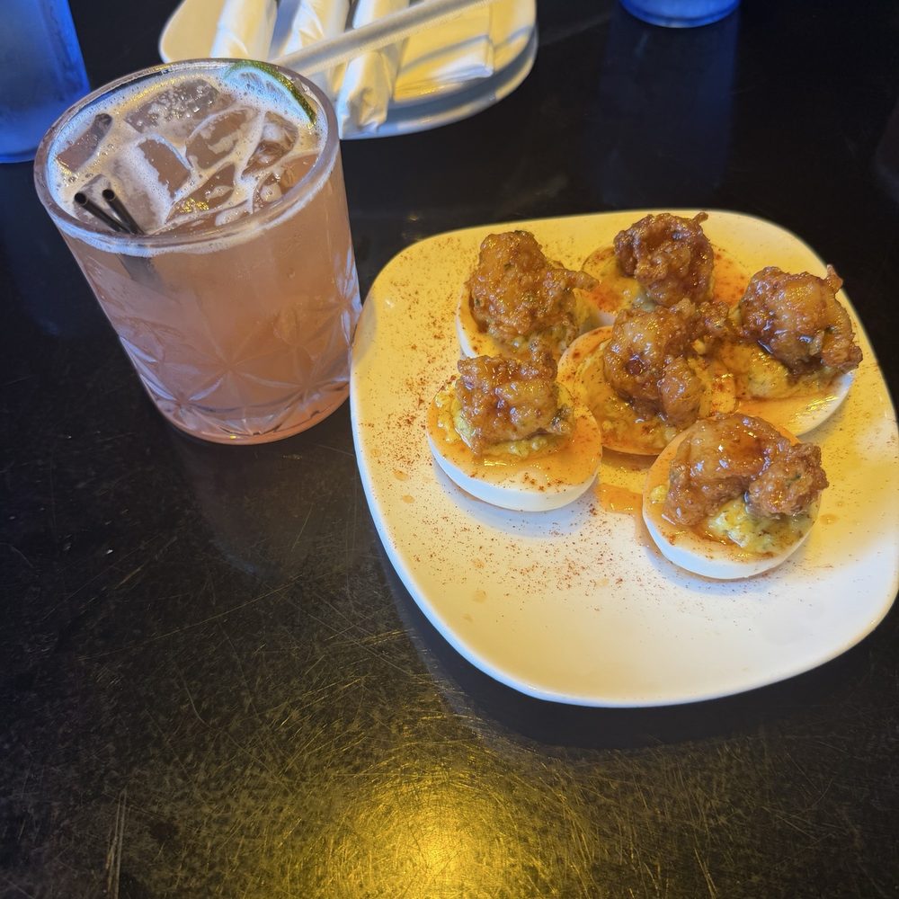 Besties Table - Shrimp egg rolls - Breakfast & Brunch Near Me - Indianapolis, Indiana Besties Table - Shrimp egg rolls - Breakfast & Brunch Near Me - Indianapolis, Indiana