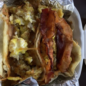 Salsa Limón - Egg, beans, cheese and bacon taco - Breakfast & Brunch Near Me - Fort Worth, Texas Salsa Limón - Egg, beans, cheese and bacon taco - Breakfast & Brunch Near Me - Fort Worth, Texas