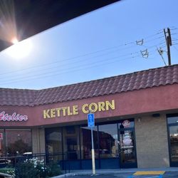 Keith's Kettle Corn - Drove around the parking lot to take a good shot of the shop to show proof of time stamp.