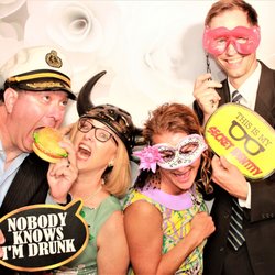 SillyShotz Photobooth Company
