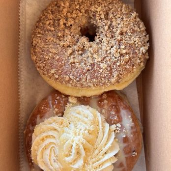 Oliboli Donuts - Maple pecan & Banoffee - Donuts Near Me - Tustin, California Oliboli Donuts - Maple pecan & Banoffee - Donuts Near Me - Tustin, California