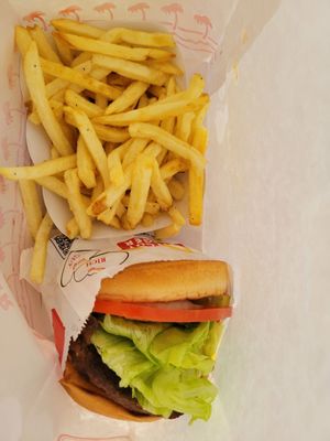 In-N-Out Burger by null