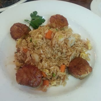 Salute - Scallops and fried rice - Italian Near Me - Hartford, Connecticut
