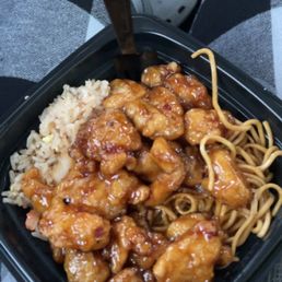 PANDA EXPRESS - Updated December 2025 - 65 Photos & 105 Reviews