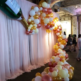 Long View Gallery - Washingtonian's Rose Soirée - Art Galleries Near Me - Washington, DC, District of Columbia