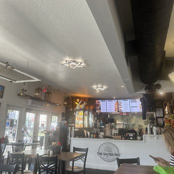 The Salted Fry - Counter where you order food - Gluten-Free Near Me - Mount Dora, Florida The Salted Fry - Counter where you order food - Gluten-Free Near Me - Mount Dora, Florida
