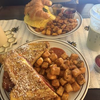 Honeybees - Coffee & Tea Near Me - San Diego, California Honeybees - Coffee & Tea Near Me - San Diego, California
