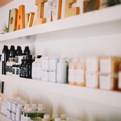 Top Knot Salon - Davines Ambassadors and Concept Salon