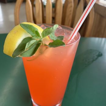 Grub Box - Huckleberry Lemonade - Salad Near Me - Saint Maries, Idaho Grub Box - Huckleberry Lemonade - Salad Near Me - Saint Maries, Idaho