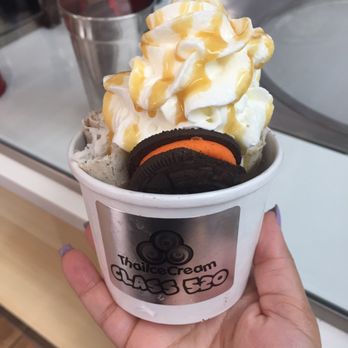 Class 520  - The finished product Oreo w/ coconut flakes, caramel and whipped cream - Ice Cream & Frozen Yogurt Near Me - Rockville, Maryland