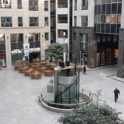 Plaza Frankfurter Allee