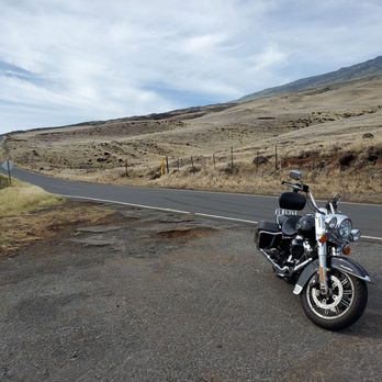 Aloha Motorsports - Harley Road King in Southeast Maui - Motorcycle Rental Near Me - Lahaina, Hawaii