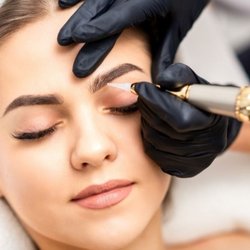 Brows & More - Permanent Makeup Brows