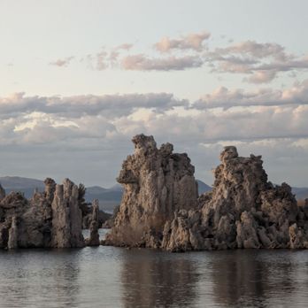 Mono Lake Tufa State Reserve - Lakes Near Me - Lee Vining, California Mono Lake Tufa State Reserve - Lakes Near Me - Lee Vining, California