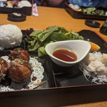 Oishi Sushi - Japanese Near Me - Glendale, California Oishi Sushi - Japanese Near Me - Glendale, California