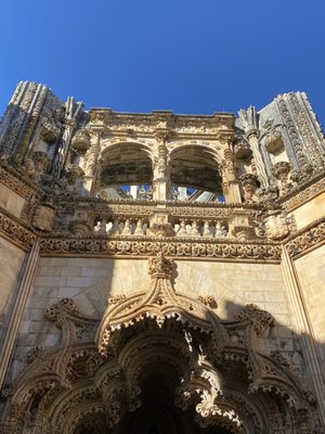 Batalha Monastery by null
