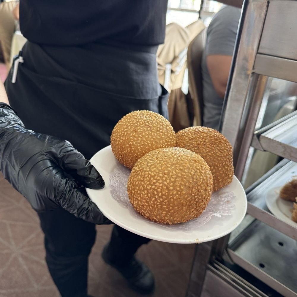 Fook Lam - Red bean ball - Dim Sum Near Me - Honolulu, Hawaii Fook Lam - Red bean ball - Dim Sum Near Me - Honolulu, Hawaii