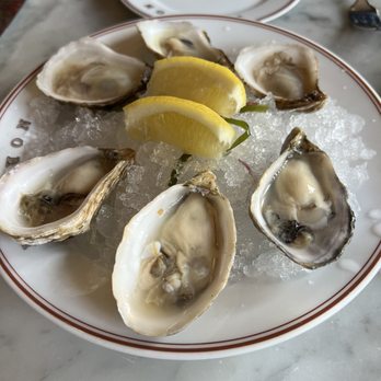 Bouchon - Oysters - French Near Me - Yountville, California Bouchon - Oysters - French Near Me - Yountville, California