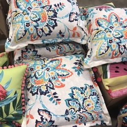 Clearance pillows Clearance pillows