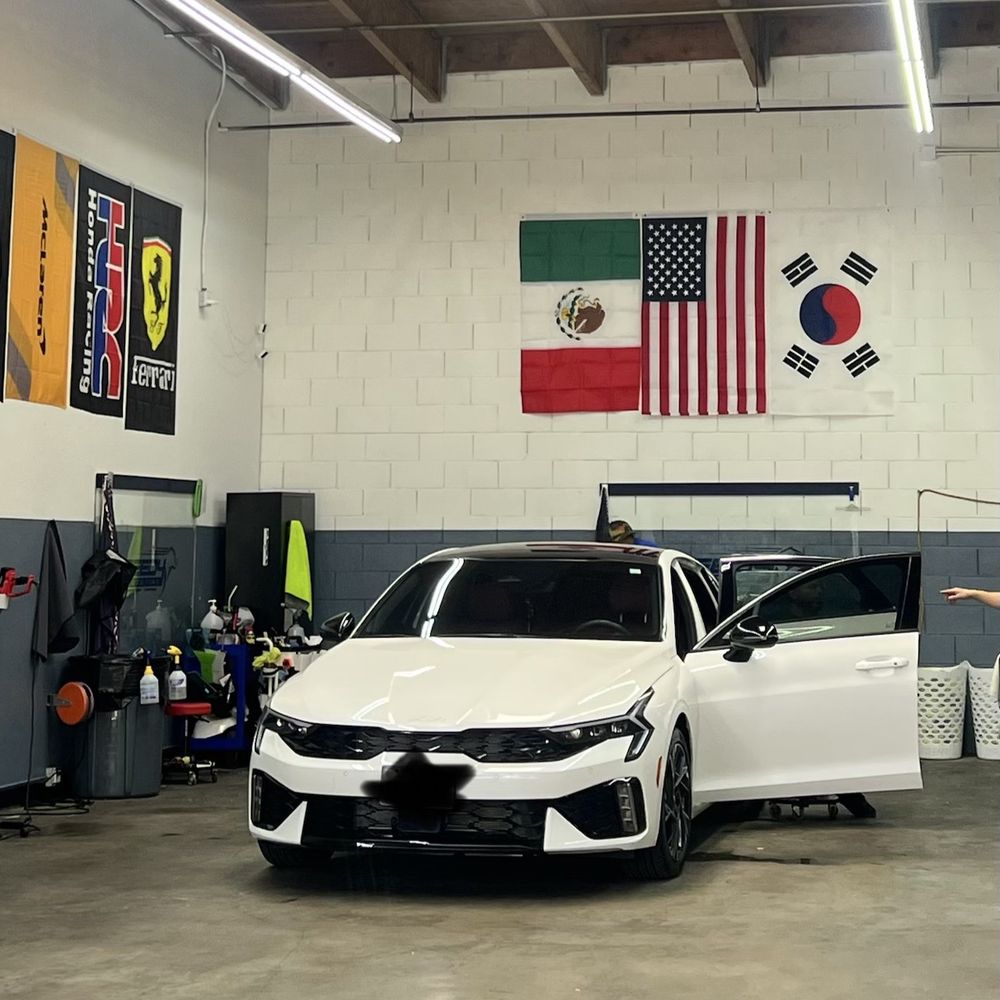 Speedy Auto Tint Diamond Bar - Nice display of the flags - Car Window Tinting Near Me - Diamond Bar, California Speedy Auto Tint Diamond Bar - Nice display of the flags - Car Window Tinting Near Me - Diamond Bar, California