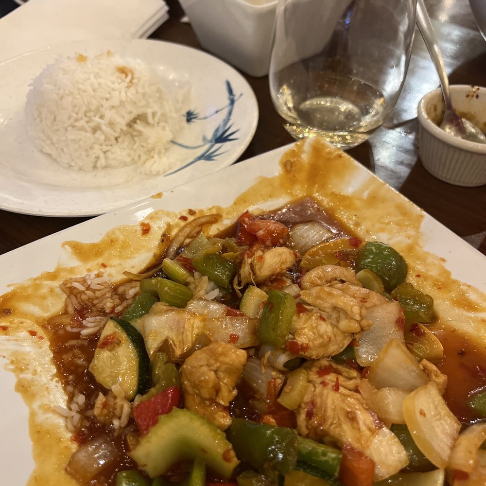 Asian Fusion - Spicy Garlic Chicken - Asian Fusion Near Me - Fairplay, Colorado Asian Fusion - Spicy Garlic Chicken - Asian Fusion Near Me - Fairplay, Colorado