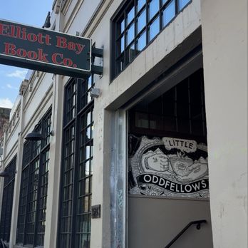 Oddfellows Cafe & Bar - Exterior - Breakfast & Brunch Near Me - Seattle, Washington