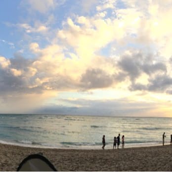 The Beach Bar - Awesome view - Bars Near Me - Honolulu, Hawaii The Beach Bar - Awesome view - Bars Near Me - Honolulu, Hawaii