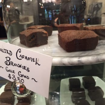 Cocoa + Co - Salted caramel brownie! - Desserts Near Me - Chicago, Illinois Cocoa + Co - Salted caramel brownie! - Desserts Near Me - Chicago, Illinois