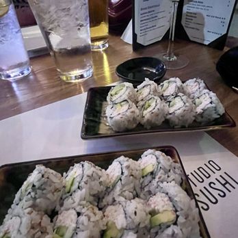 Studio Sushi - California Cut Roll - Sushi Bars Near Me - Studio City, California Studio Sushi - California Cut Roll - Sushi Bars Near Me - Studio City, California