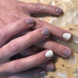 This may not be your color or design preference, and I'm in no way a hand model..... but there is absolutely no denying the quality. This may not be your color or design preference, and I'm in no way a hand model..... but there is absolutely no denying the quality.