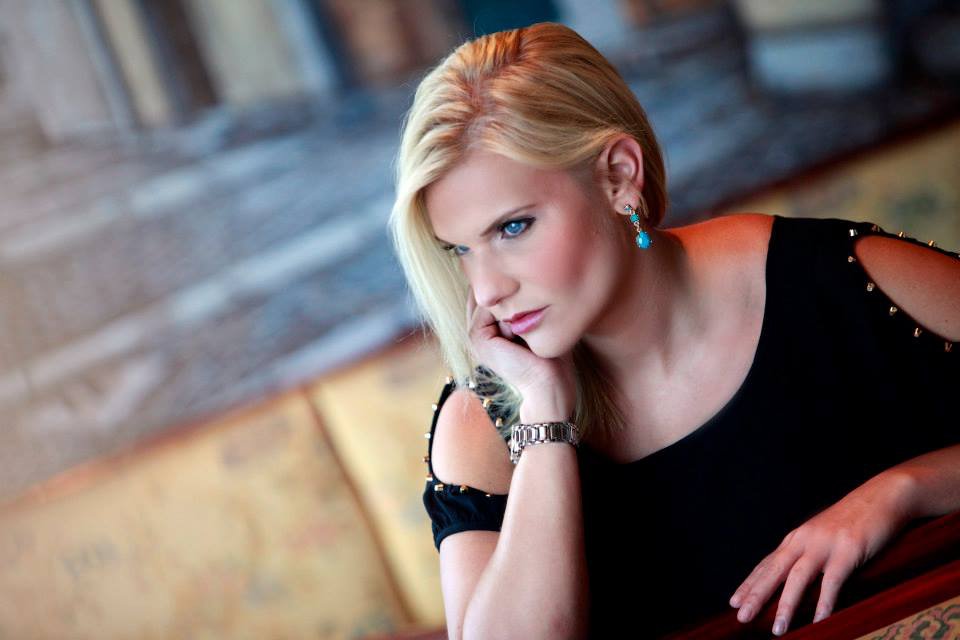 Glam By Cora Logo