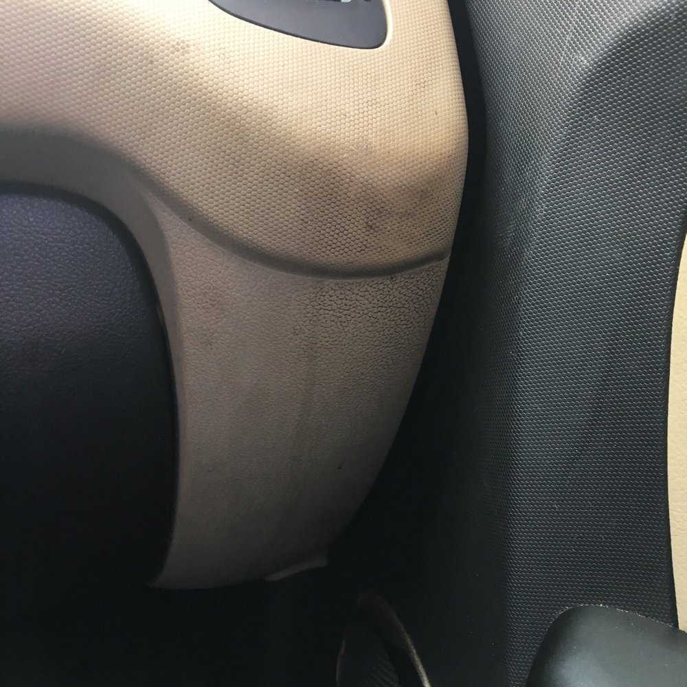 Top Dog Express - Oviedo - After they supposedly cleaned the interior of my car. - Auto Detailing Near Me - Oviedo, Florida