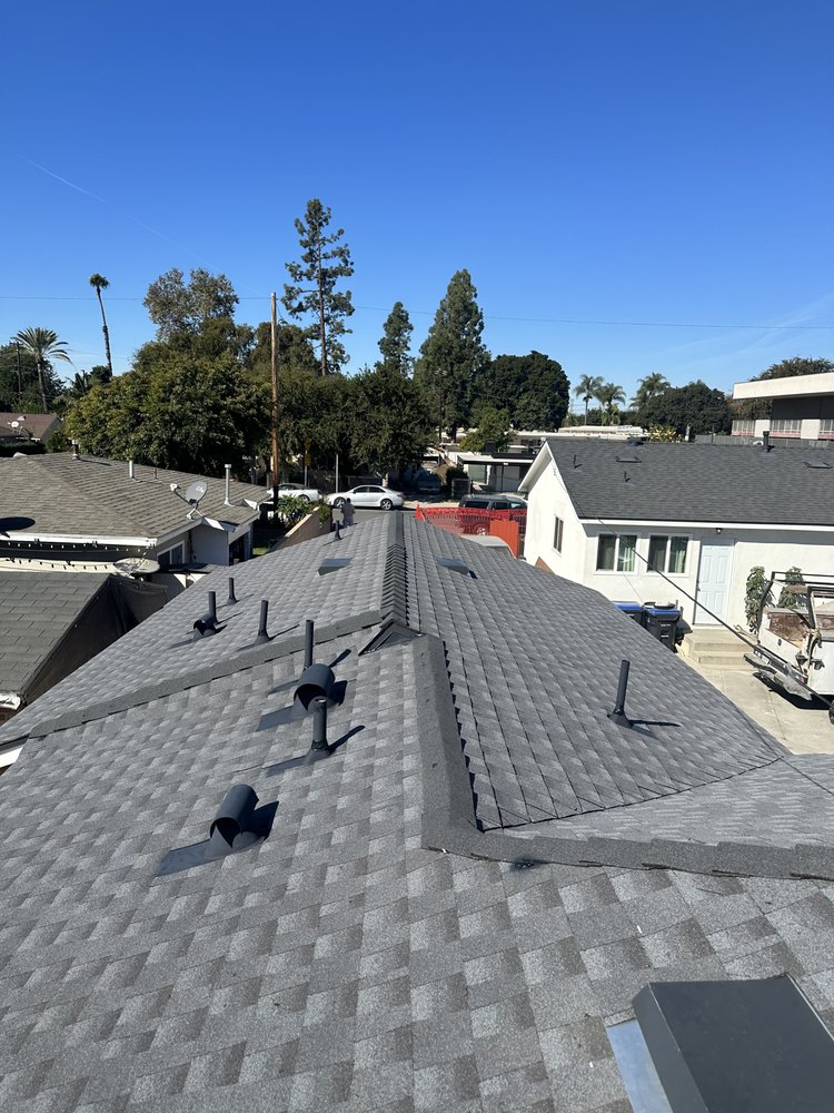 Slide of 701 Roofing