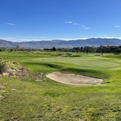 Wolf Run Golf Club - Par 5 on the 2nd hole