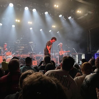 Brooklyn Steel - Nightly - Music Venues Near Me - Brooklyn, New York Brooklyn Steel - Nightly - Music Venues Near Me - Brooklyn, New York