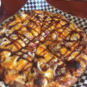 Prison Brews - Pulled pork pizza - American Near Me - Jefferson City, Missouri Prison Brews - Pulled pork pizza - American Near Me - Jefferson City, Missouri
