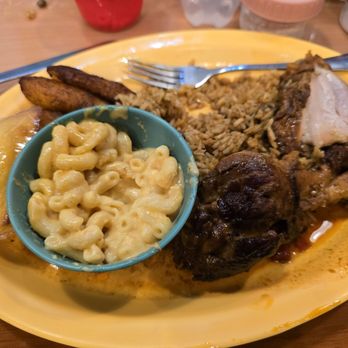 Comfort Foodies - Soul Food Near Me - Houston, Texas Comfort Foodies - Soul Food Near Me - Houston, Texas