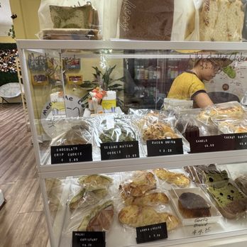 Meow Me Cafe - Bakeries Near Me - Sacramento, California Meow Me Cafe - Bakeries Near Me - Sacramento, California