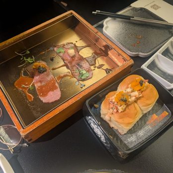 Chubby Cattle BBQ - Las Vegas - Lobster roll Wagyu foie gras nigiri Wagyu uni caviar nigiri - Barbeque Near Me - Las Vegas, Nevada Chubby Cattle BBQ - Las Vegas - Lobster roll Wagyu foie gras nigiri Wagyu uni caviar nigiri - Barbeque Near Me - Las Vegas, Nevada