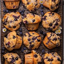 don’t get it twisted coffee - blueberry muffins