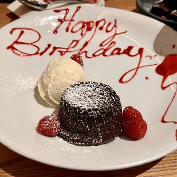 JOEY Uptown - Very rich and flavorful lava cake. - New American Near Me - Houston, Texas JOEY Uptown - Very rich and flavorful lava cake. - New American Near Me - Houston, Texas