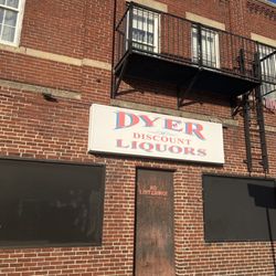 Dyer Liquors