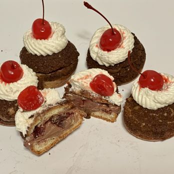 Baked Expressions - Black Forest - Bakeries Near Me - Jacksonville, Florida Baked Expressions - Black Forest - Bakeries Near Me - Jacksonville, Florida