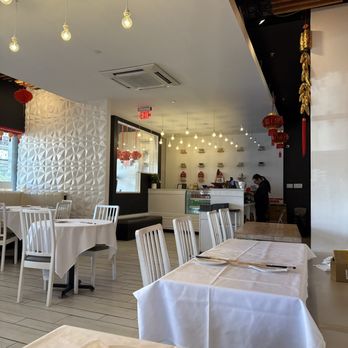 Bai Wei - Szechuan Near Me - Philadelphia, Pennsylvania
