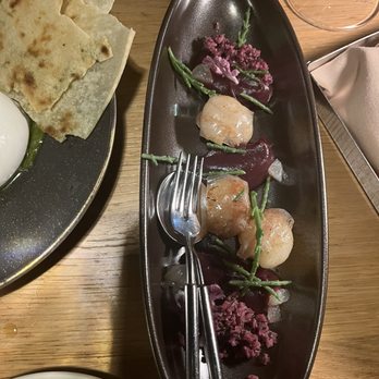 SUD Lisboa - Seared scallops appetizer - Venues & Event Spaces Near Me - Lisbon, 11