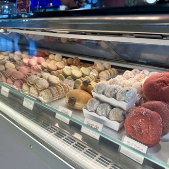 Crepes Avenue - French Near Me - Stanton, California